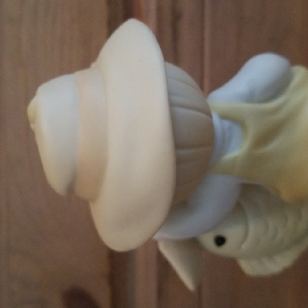 Vintage Precious Moments “You Are My Once In A Lifetime” Collectible Figurine - Picture 9 of 16